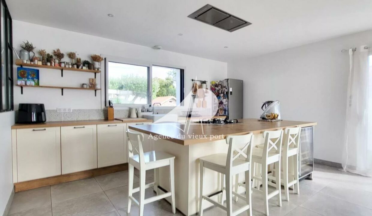 86184732-02102025-164754-7