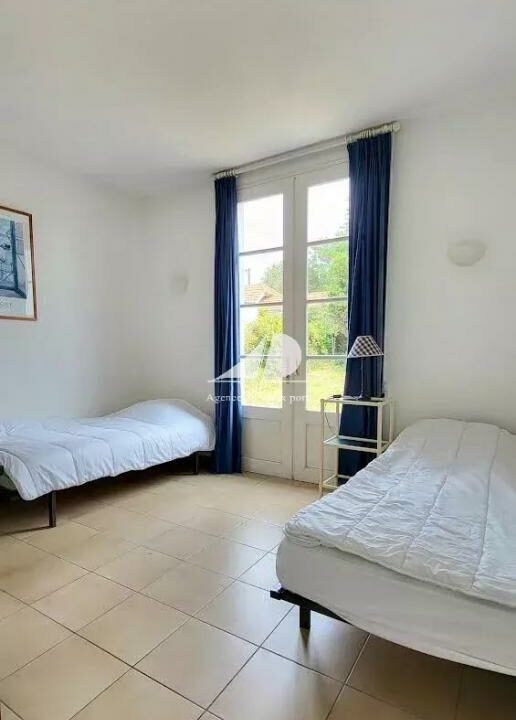 85975997-08102025-170918-7