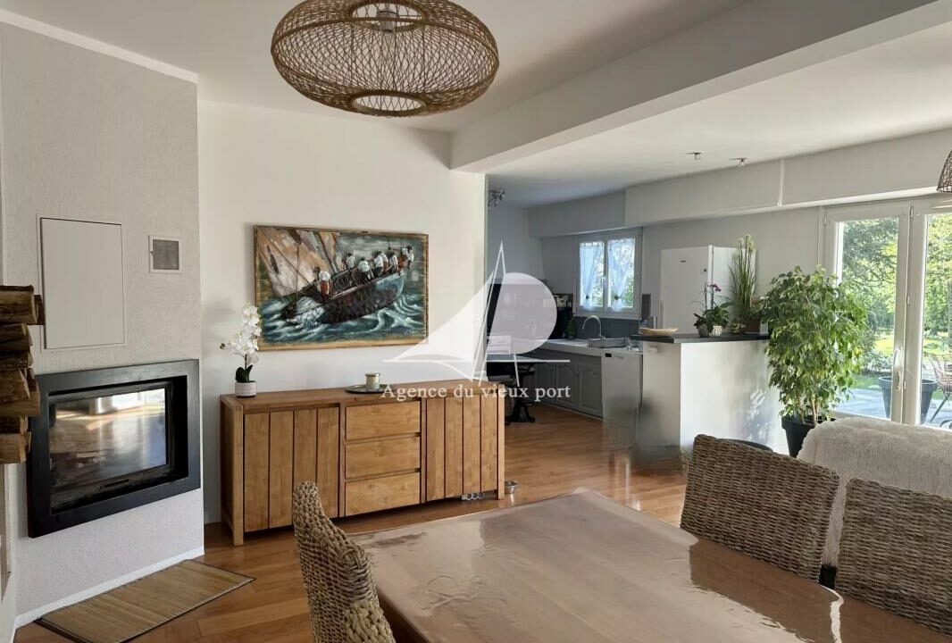 83066103-16122025-172057-2