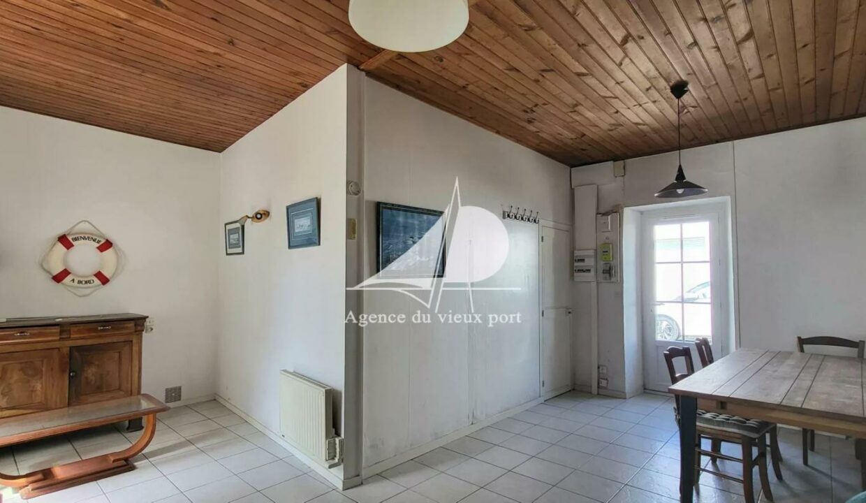 86122844-02122025-132054-3