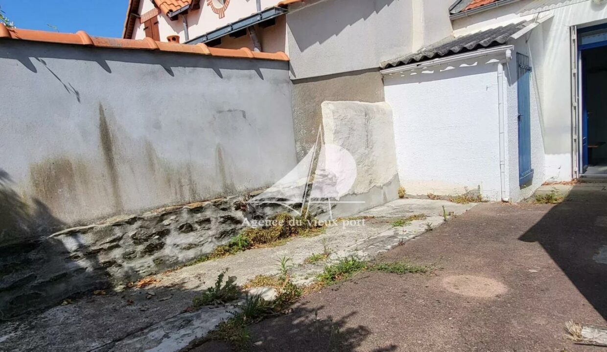 86122844-02122025-132054-7