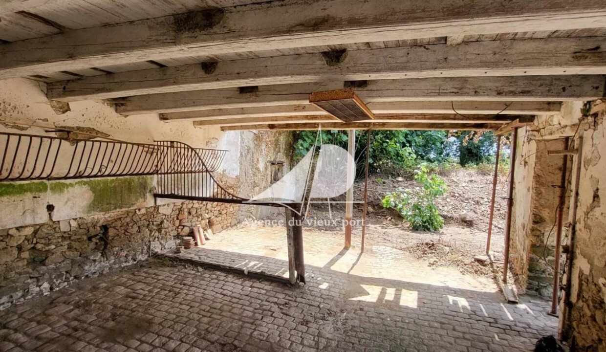 86155646-16122025-172048-3