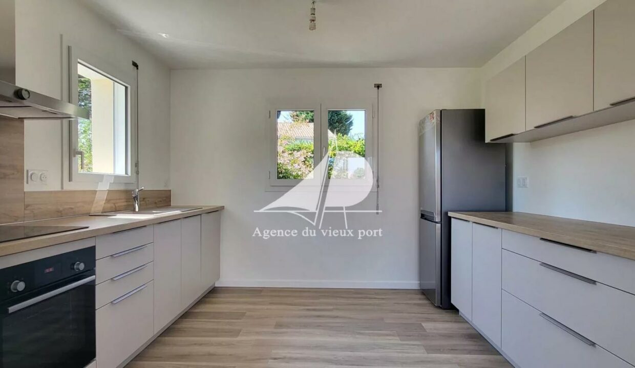 86156412-16122025-172055-2