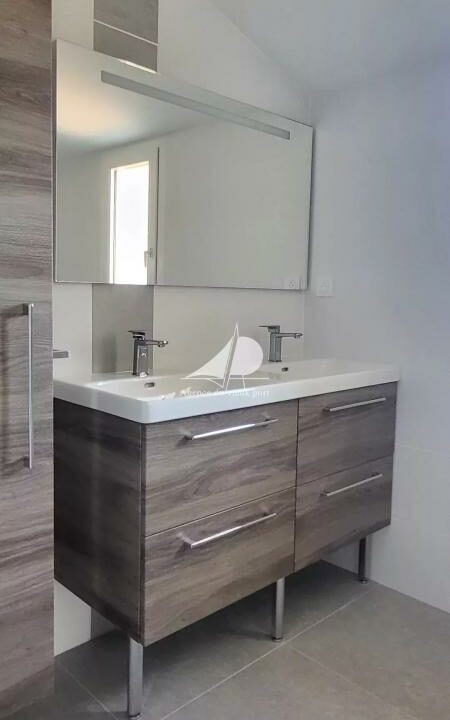 86156412-16122025-172055-7