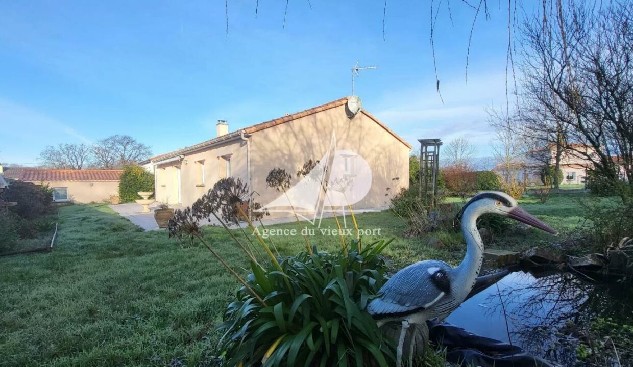 86515653-23122025-164606-1