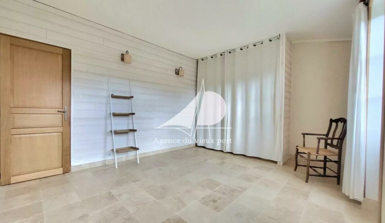 85717125-28012026-145550-6