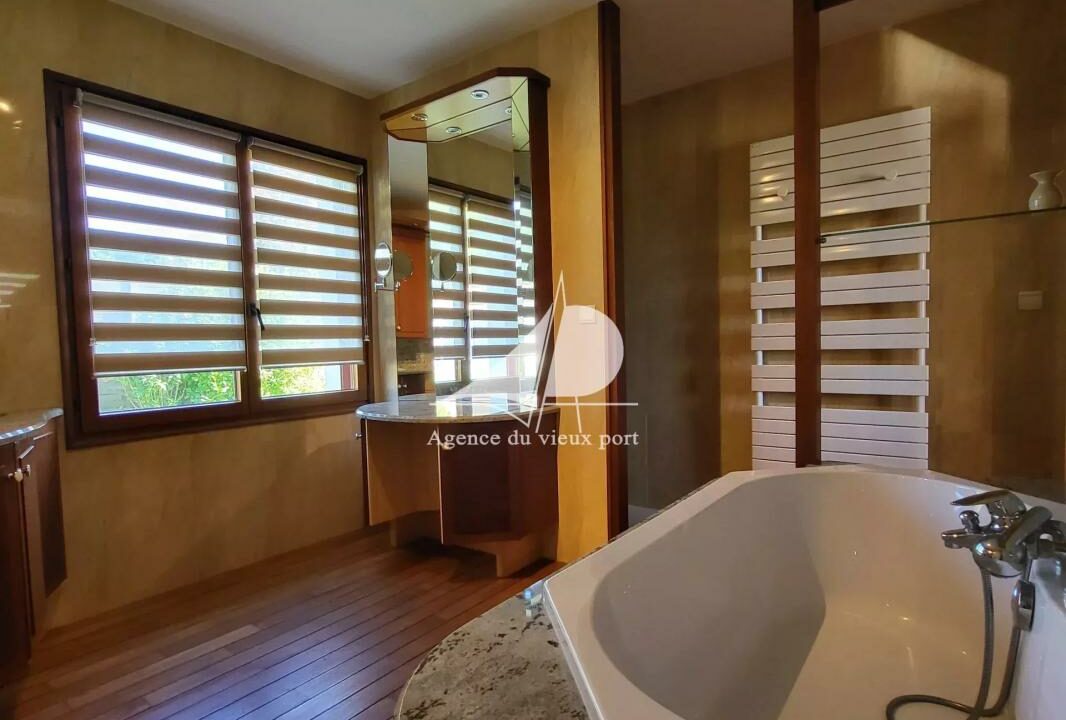 85368800-21032026-104843-7