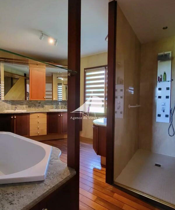 85368800-21032026-104843-8