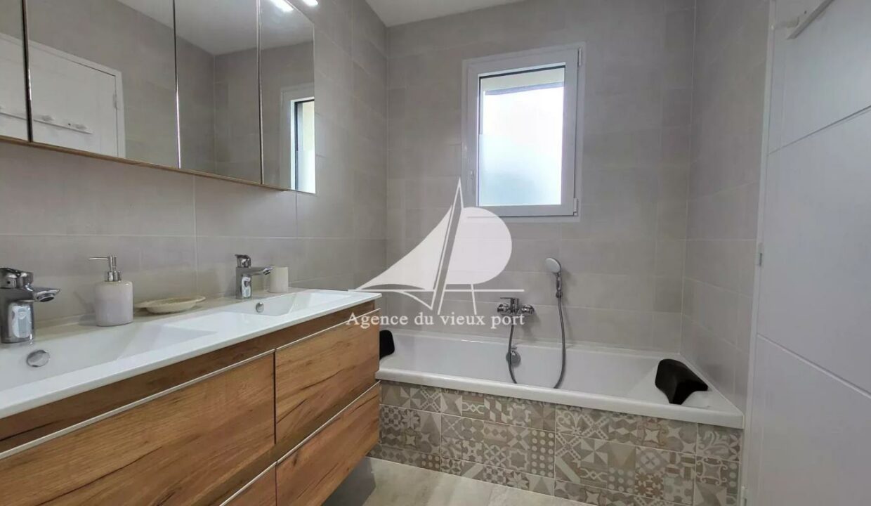 86774357-28022026-173402-10